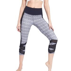 Athleta Print Mantra Capri Legging Size M